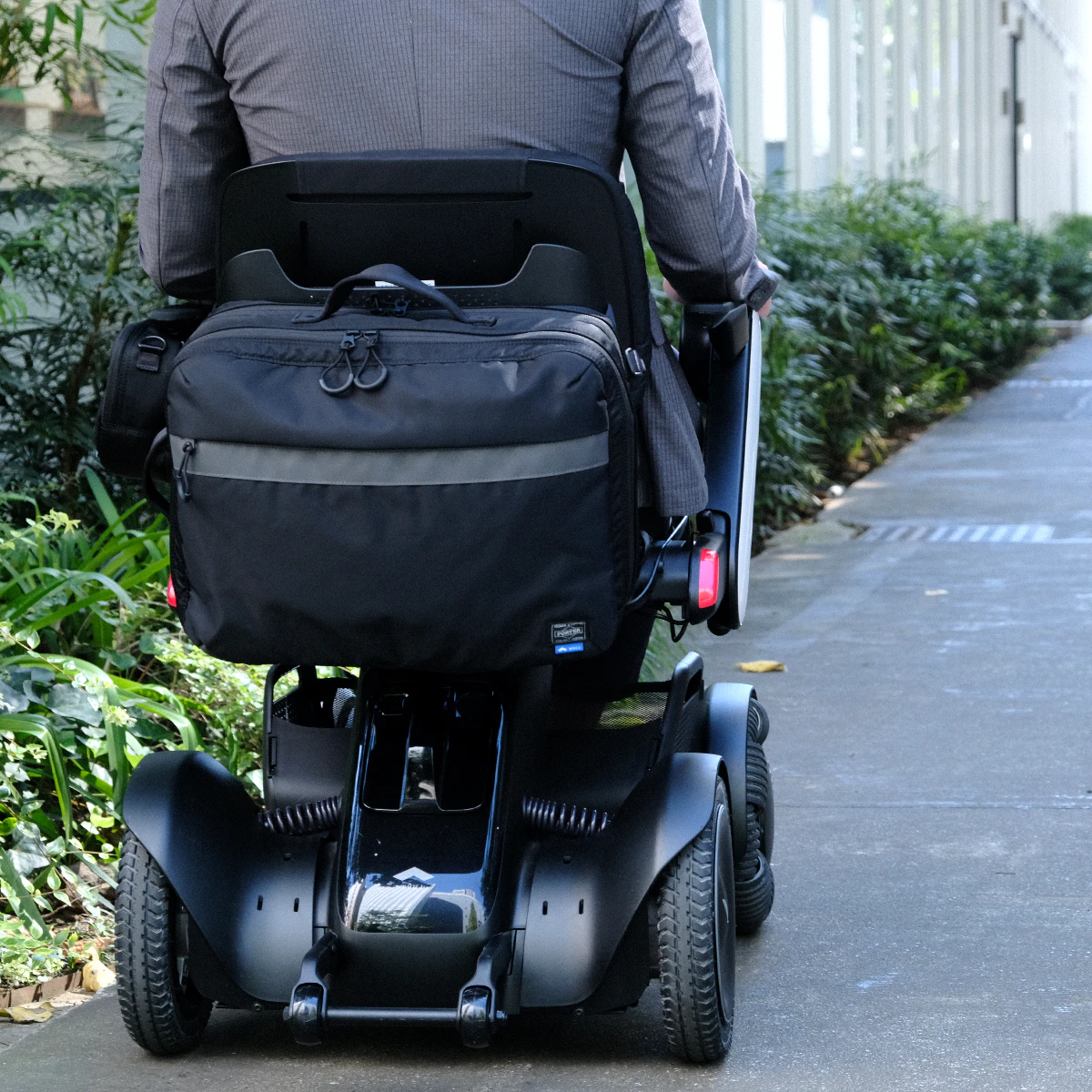WHILL×PORTER 3WAY BRIEFCASE｜WHILL公式オンラインストア